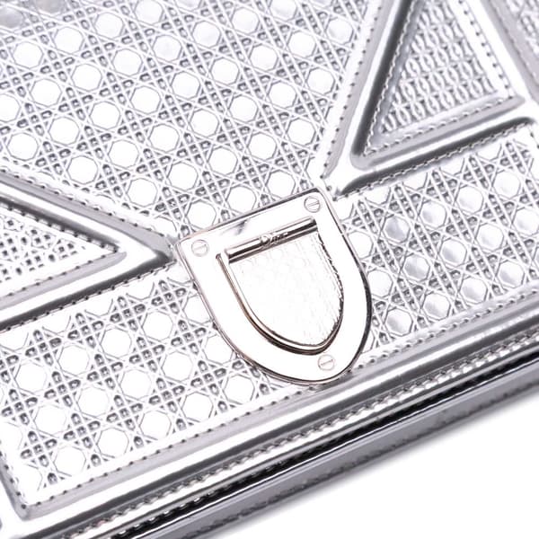 Pre-owned Dior Metallic Patent Microcannage Diorama Wallet on Chain Silver