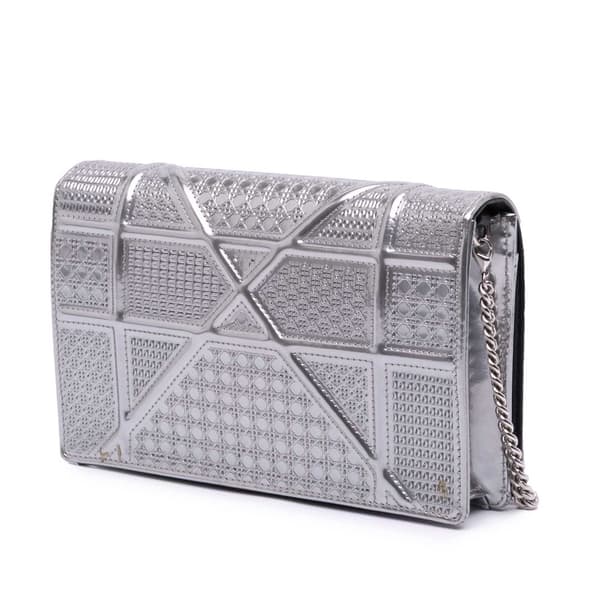 Pre-owned Dior Metallic Patent Microcannage Diorama Wallet on Chain Silver