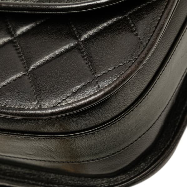 Pre-owned Chanel CC Quilted Lambskin Chain Flap Black