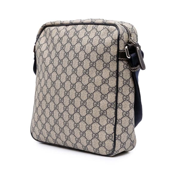 Pre-owned Gucci GG Supreme Crossbody Gray