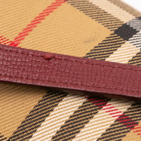 Pre-owned Burberry Small Leather and House Check Canvas Derby Macken Crossbody Red