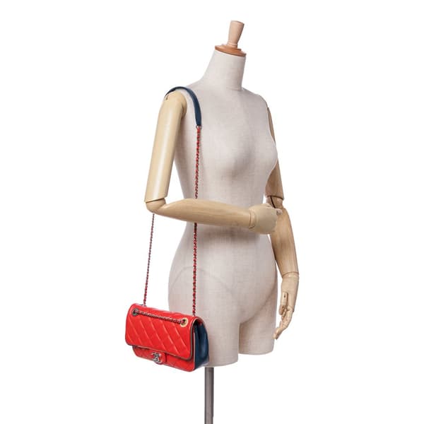 Pre-owned Chanel Small Quilted Lambskin Cuba Color Flap Red