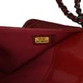 Miniatyrbild 6 av 10: Pre-owned Chanel Quilted Patent Brilliant Wallet On Chain Red