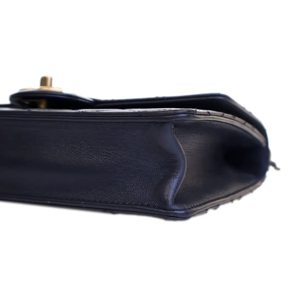 Pre-owned Chanel Medium Lambskin Chic Pearls Flap Blue