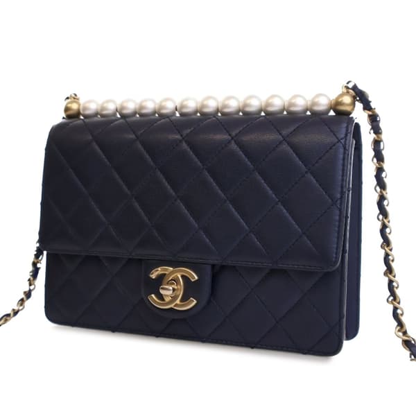 Pre-owned Chanel Medium Lambskin Chic Pearls Flap Blue
