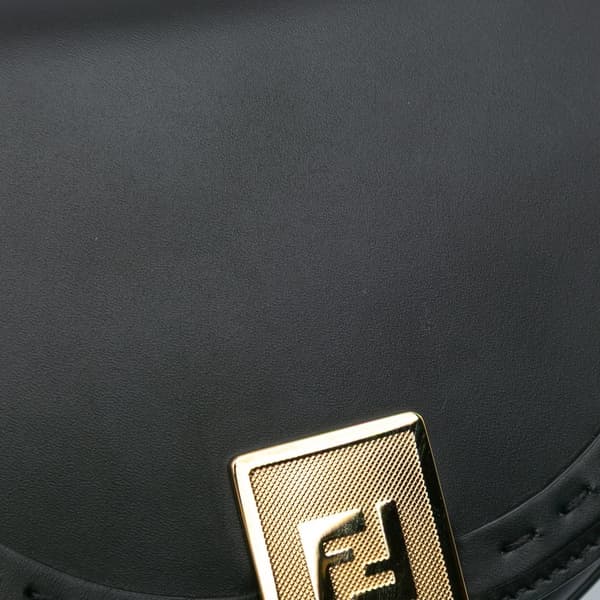 Pre-owned Fendi Leather Moonlight Crossbody Black