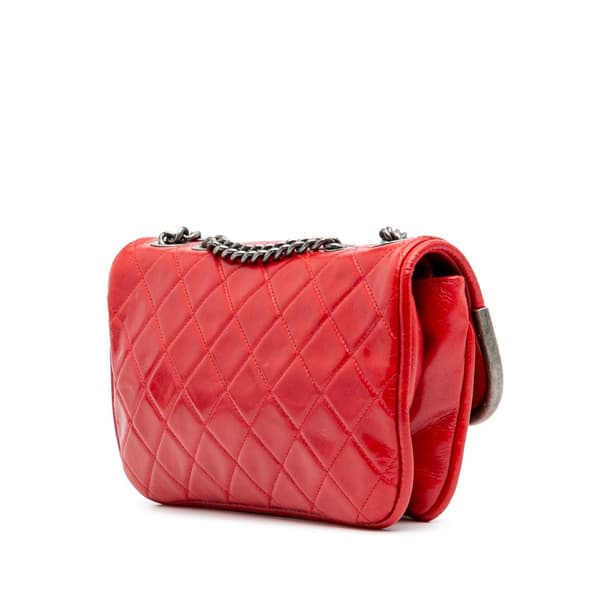 Pre-owned Chanel Aged Calfskin CC Chain Frame Flap Red