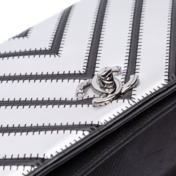Pre-owned Chanel Small Chevron Lambskin Couture Flap Silver