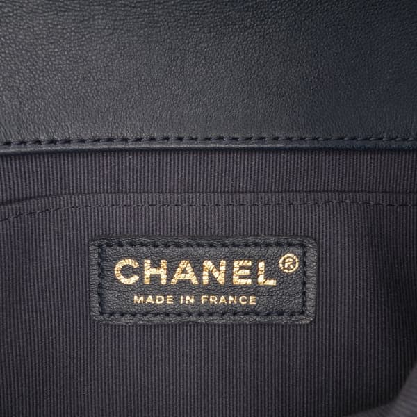 Pre-owned Chanel Mini Quilted Lambskin Crush on Chains Flap Blue