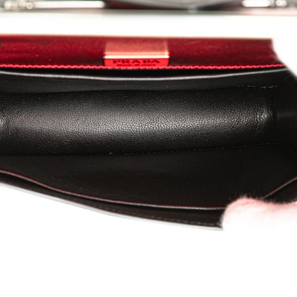 Pre-owned Prada Saffiano Trimmed City Calf Cahier Crossbody Red