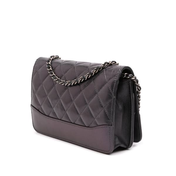 Pre-owned Chanel Quilted Aged Calfskin Gabrielle Wallet On Chain Black