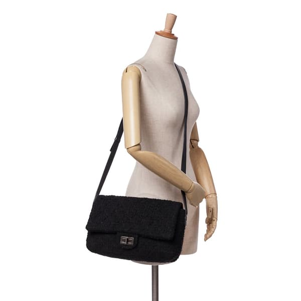 Pre-owned Chanel Jumbo Reissue 2.55 Quilted Tweed Easy Messenger Flap Black