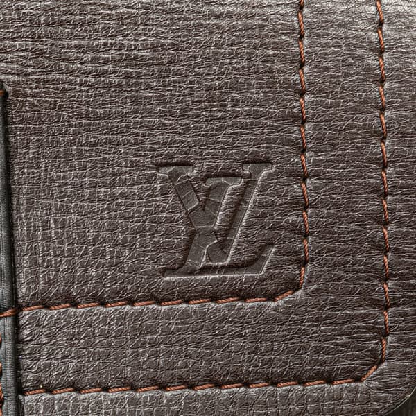 Pre-owned Louis Vuitton Utah Yuma Brown