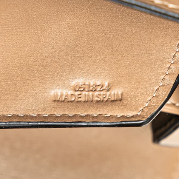 Pre-owned LOEWE Medium Leather Barcelona Crossbody Brown