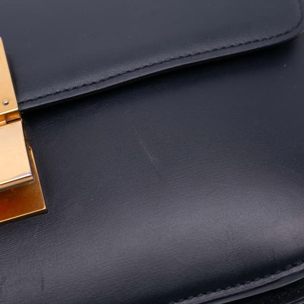 Pre-owned Celine Medium Calfskin Classic Box Black