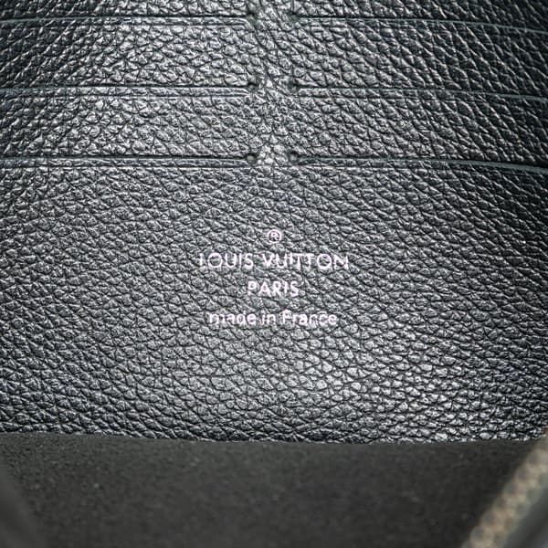 Pre-owned Louis Vuitton MyLockMe Chain Pochette Black