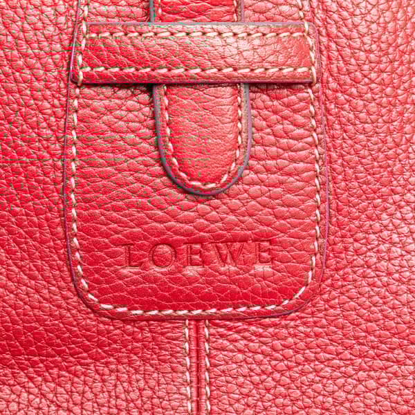 Pre-owned LOEWE Leather Crossbody Red