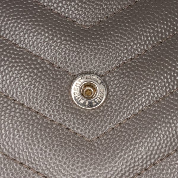Pre-owned Saint Laurent Grain De Poudre Chevron Monogram Envelope Chain Wallet Gray