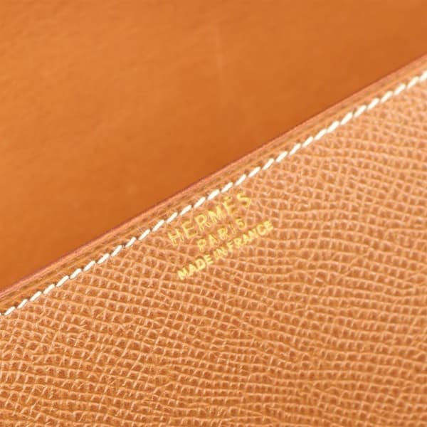 Pre-owned Hermès Courchevel Medor Crossbody Brown