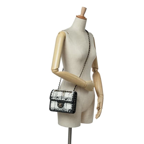Pre-owned Chanel Mini Tweed My Own Frame Flap White