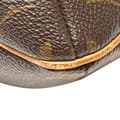 Miniatyrbilde 8 av 9: Pre-owned Louis Vuitton Monogram Musette Salsa GM Brown