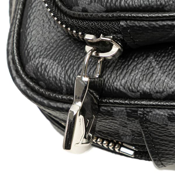 Pre-owned Louis Vuitton Monogram Eclipse Taigarama Outdoor Pouch Black