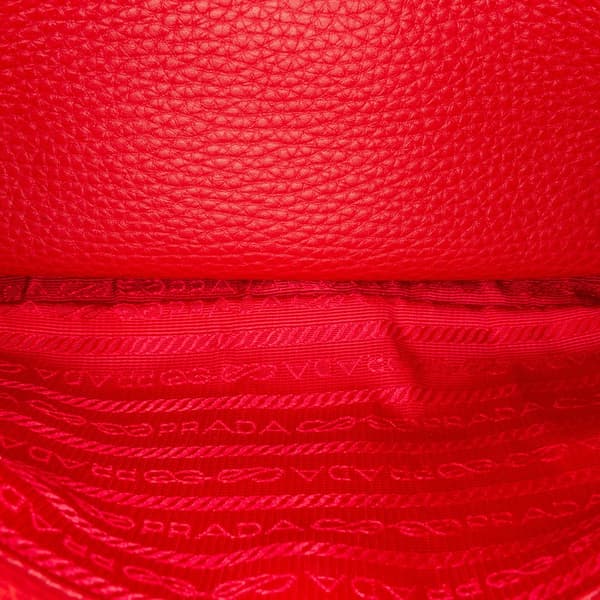 Pre-owned Prada Vitello Daino Double Buckle Messenger Bag Red