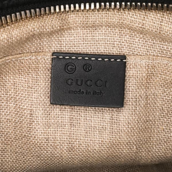 Pre-owned Gucci Microguccissima Bree Crossbody Black