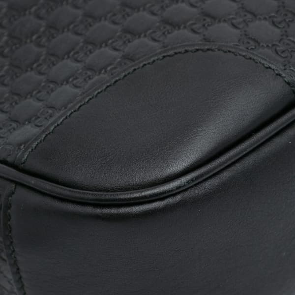 Pre-owned Gucci Microguccissima Bree Crossbody Black