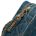 Miniatyrbilde 9 av 10: Pre-owned Chanel CC Quilted Denim Turnlock Camera Bag Blue