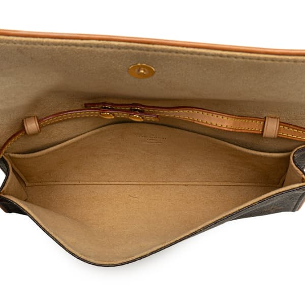 Pre-owned Louis Vuitton Monogram Pochette Twin GM Brown