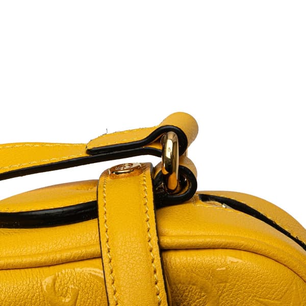 Pre-owned Gucci GG Star Embossed Leather Crossbody Yellow