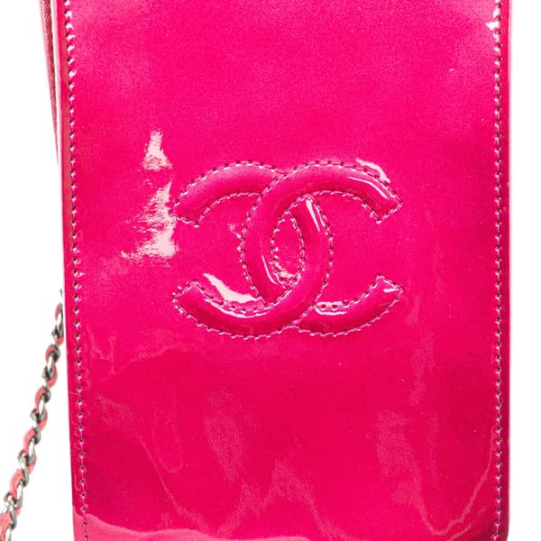 Pre-owned Chanel CC Patent Phone Holder Crossbody Pink
