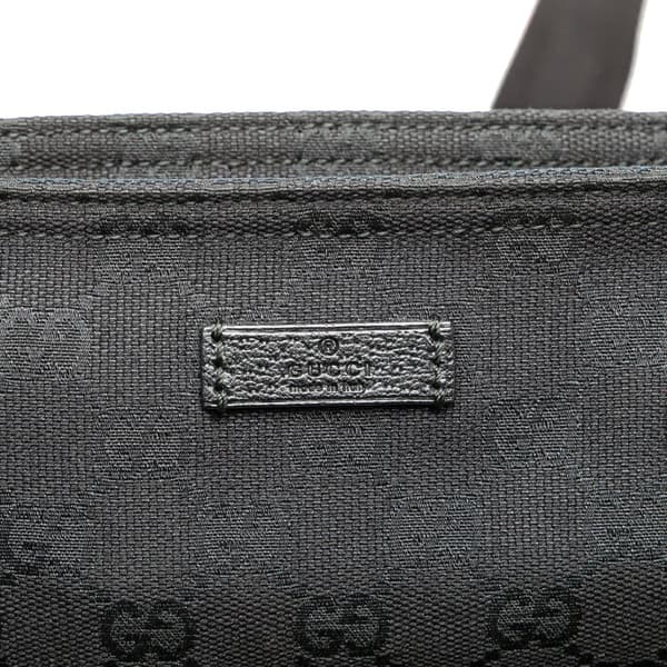 Pre-owned Gucci GG Canvas Crossbody Black