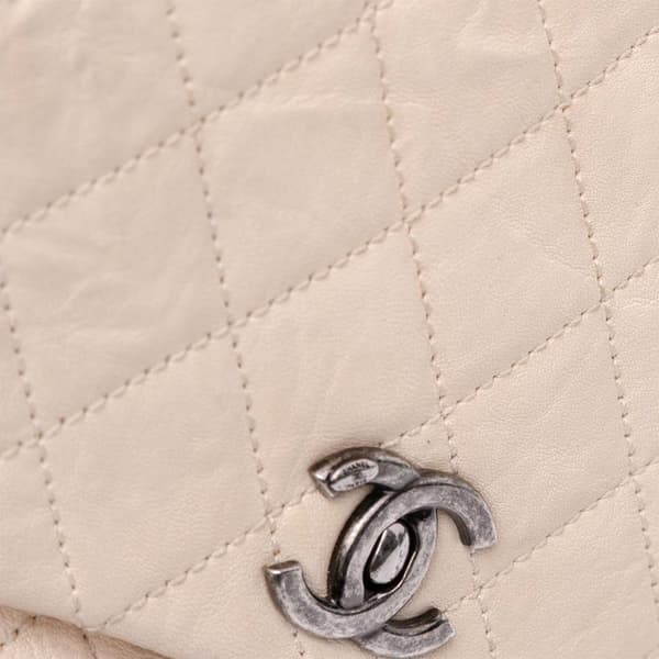 Pre-owned Chanel CC Quilted Aged Calfskin Flap Brown
