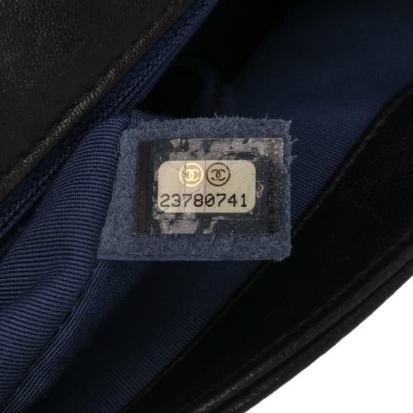 Pre-owned Chanel Small Bicolor Lambskin Mademoiselle Flap Blue