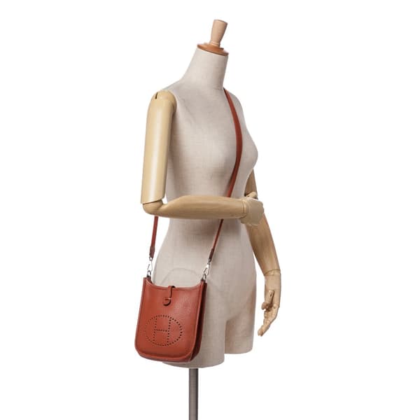 Pre-owned Hermès Taurillon Clemence Evelyne I TPM Brown