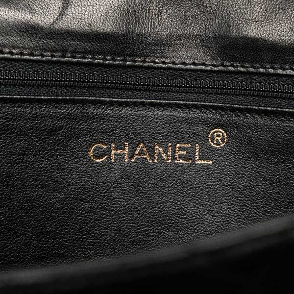 Pre-owned Chanel Mini Quilted Lambskin Tassel Flap Crossbody Black