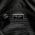 Miniatyrbild 5 av 10: Pre-owned Prada Tessuto Buckle Messenger Bag Black