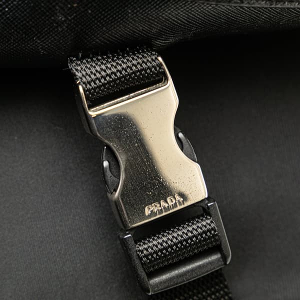 Pre-owned Prada Tessuto Buckle Messenger Bag Black