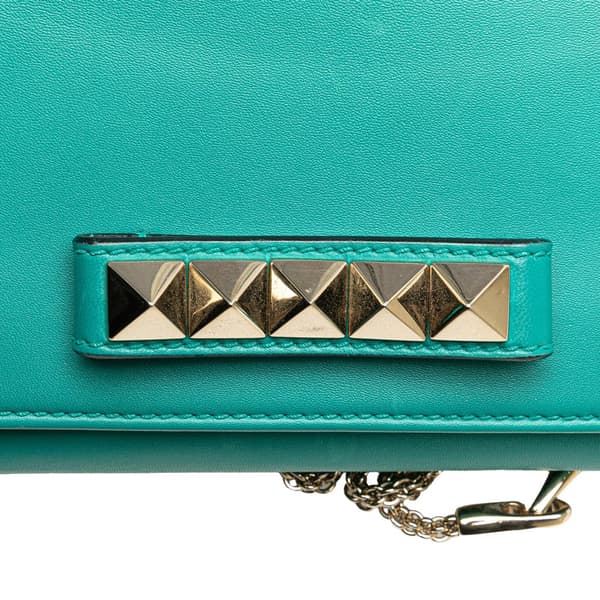 Pre-owned Valentino Leather Rockstud Va Va Voom Clutch on Chain Blue