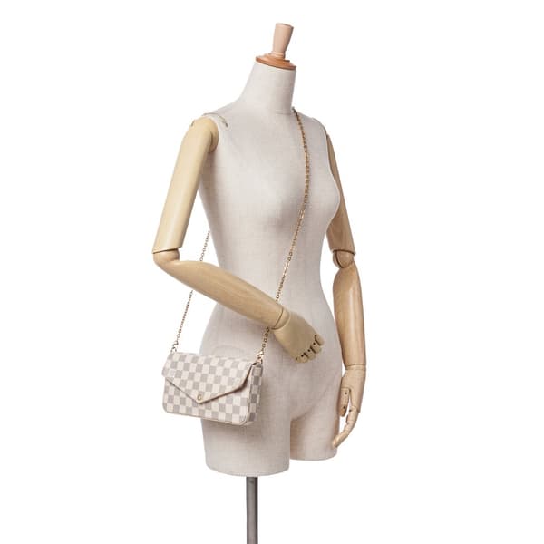 Pre-owned Louis Vuitton Damier Azur Pochette Felicie White