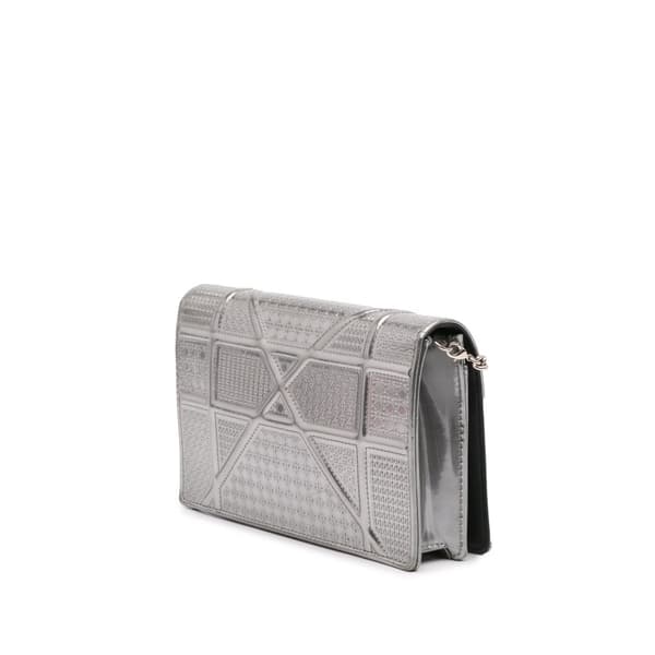 Pre-owned Dior Metallic Patent Microcannage Diorama Wallet on Chain Silver