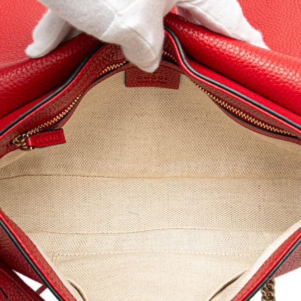 Pre-owned Gucci Medium Leather Soho Chain Flap Crossbody Red