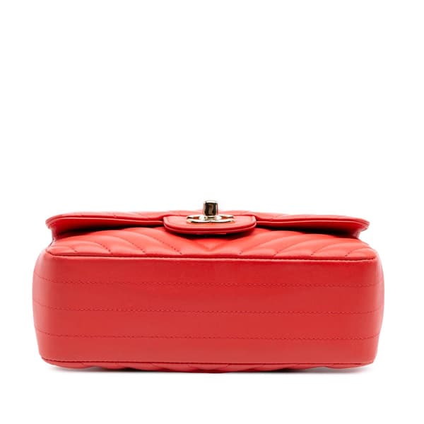 Pre-owned Chanel Mini Rectangular Classic Chevron Lambskin Single Flap Red