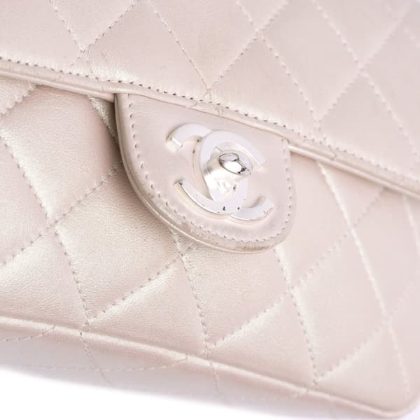 Pre-owned Chanel Mini Rectangular Classic Iridescent Lambskin Single Flap White