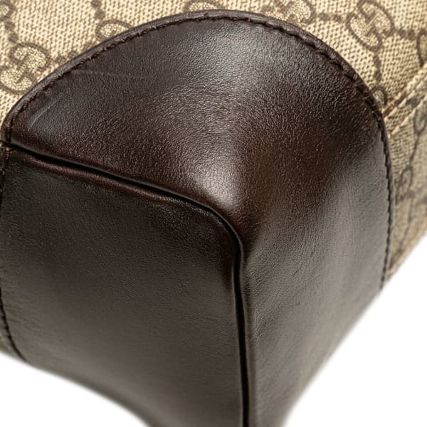 Pre-owned Gucci GG Supreme Crossbody Brown