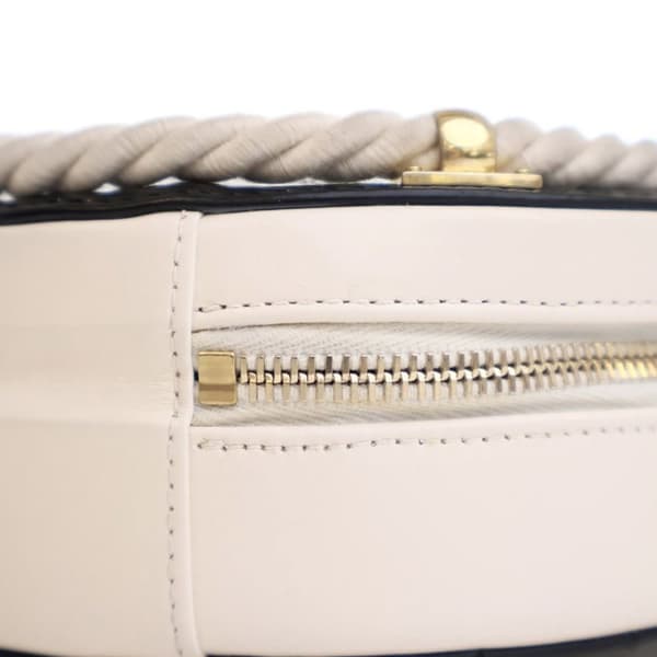 Pre-owned Chanel Calfskin En Vogue Round Crossbody Black