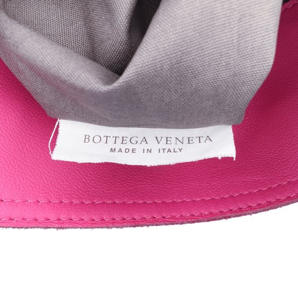 Pre-owned Bottega Veneta Leather Intrecciomirage Butterfly Chain Flap Pink