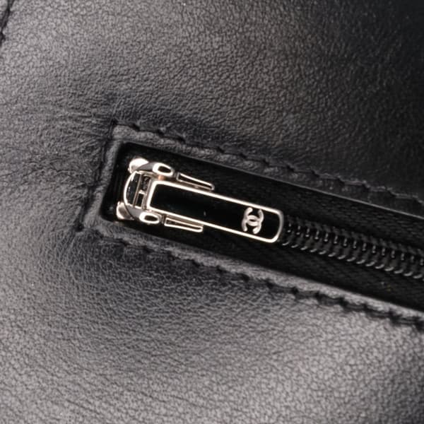 Pre-owned Chanel Quilted Suede Cocostellar Wallet on Chain Black